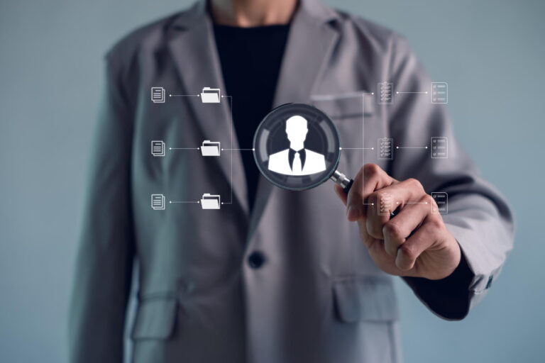 HR professional explaining transparent background screening to job candidate