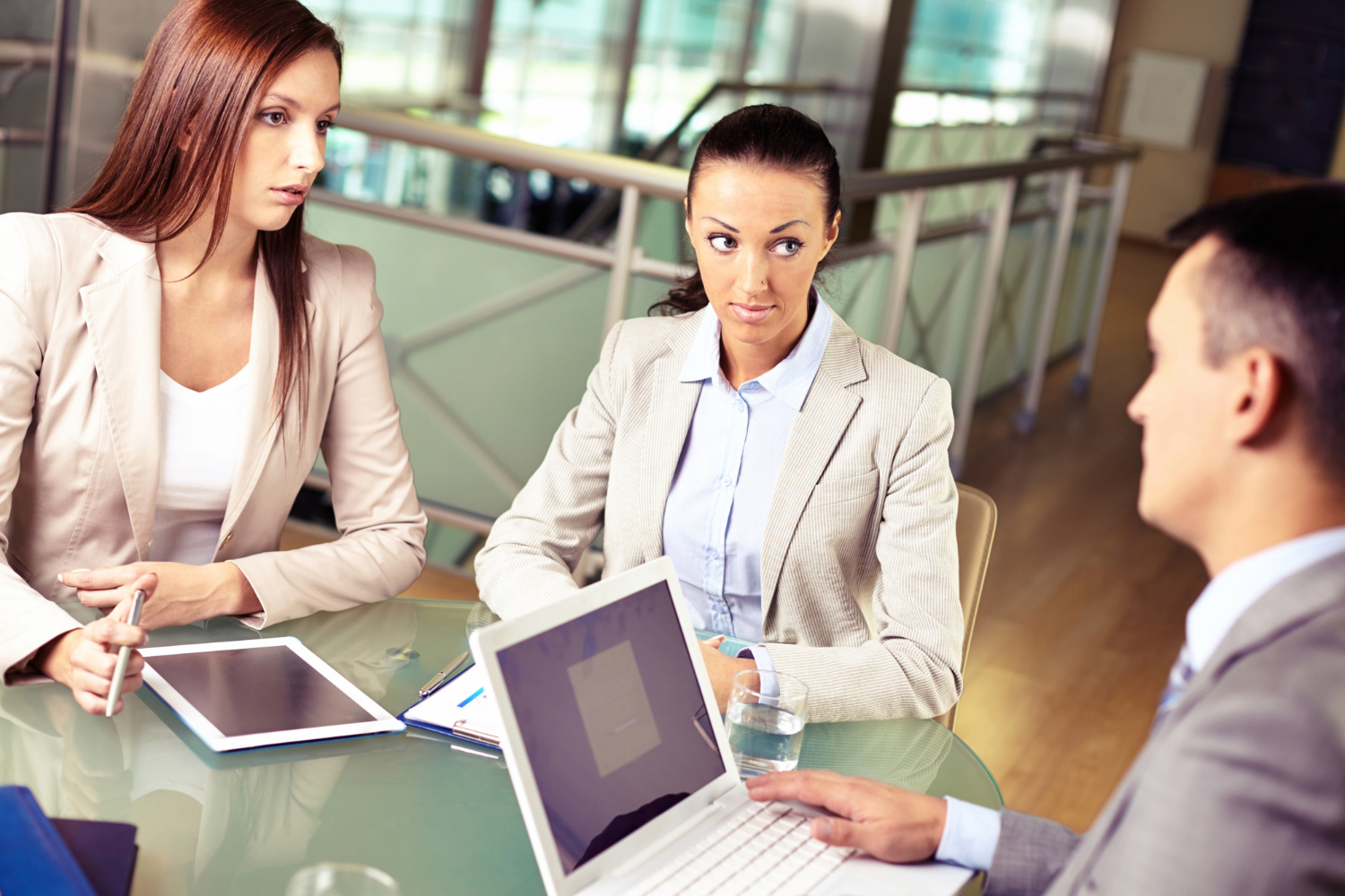 image-risk-based-screening-job-roles HR team building a risk-based screening program for different job roles